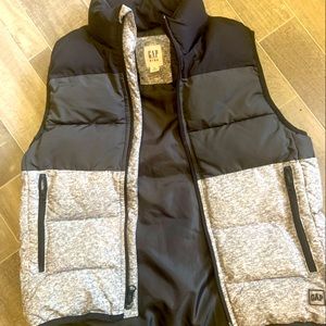 $25 GAP Kids Medium Vest in great condition!